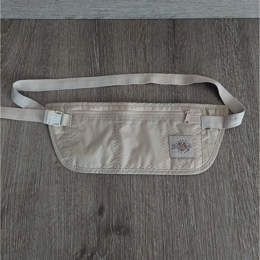 Eagle Creek Travel Gear Tan Fanny Pack Waist Bag